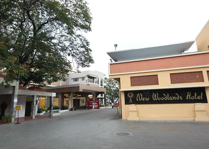 New Woodlands Hotel
