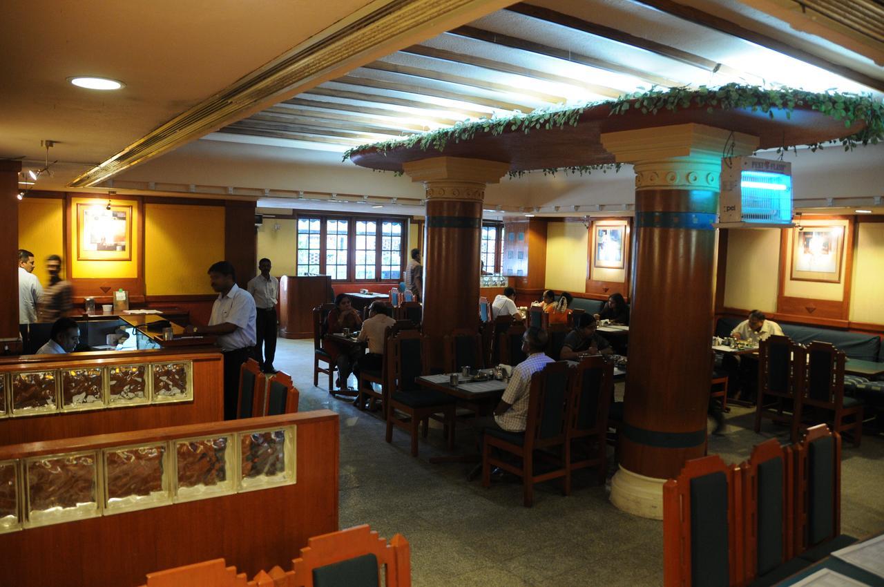 Hotel New Woodlands